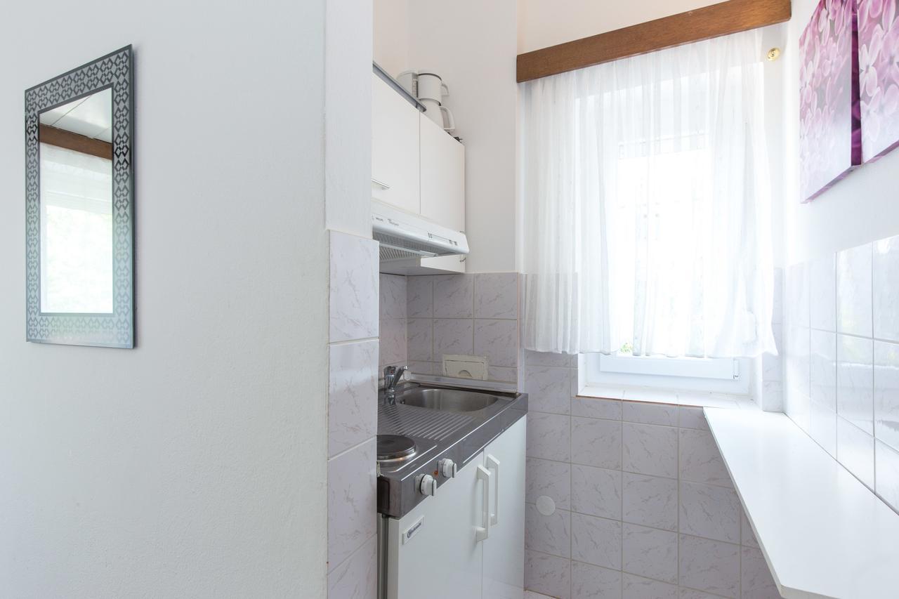 Apartments Pavic Malinska Exterior photo